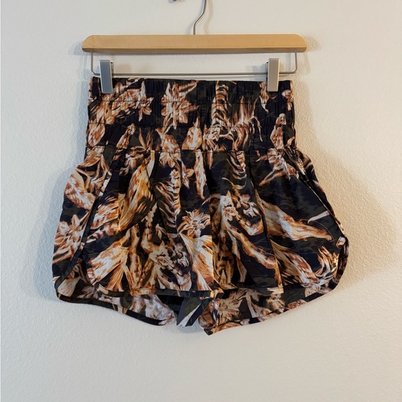 Free people movement the way home shorts - Picture 1 of 3